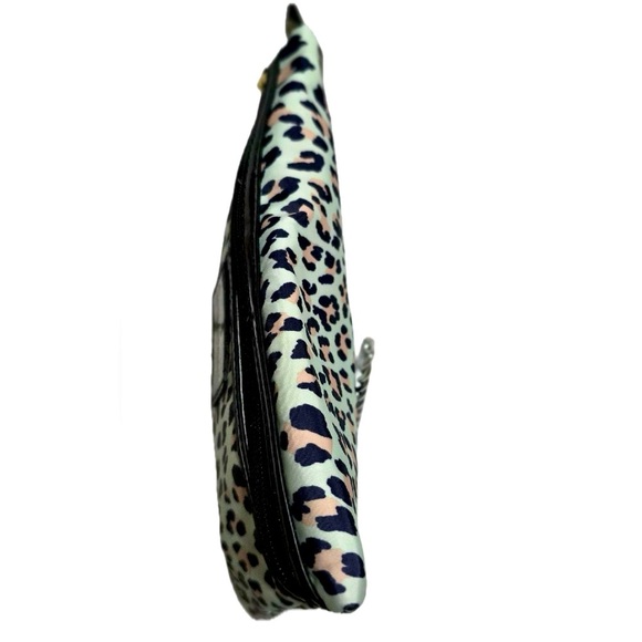 Juicy Couture Leopard Print Clutch - Black and Cream Cosmetic Case - Picture 6 of 8